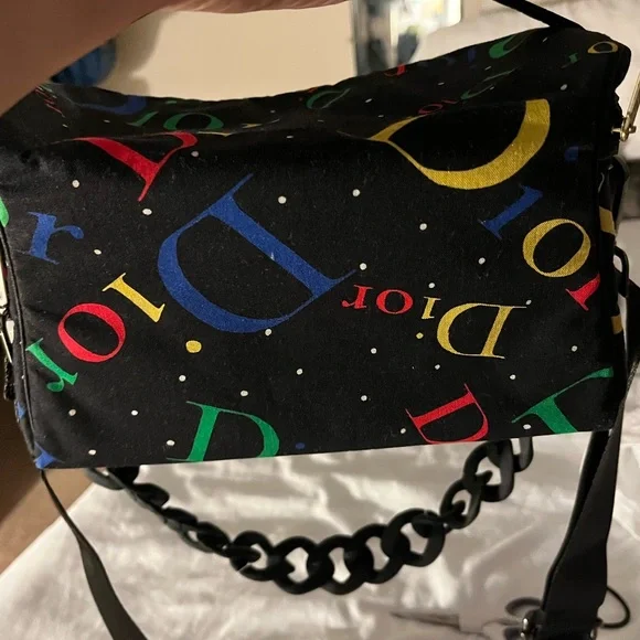 Christian Dior makeup bag repurposed into a crossbody. In great condition. 💫 - Picture 5 of 9